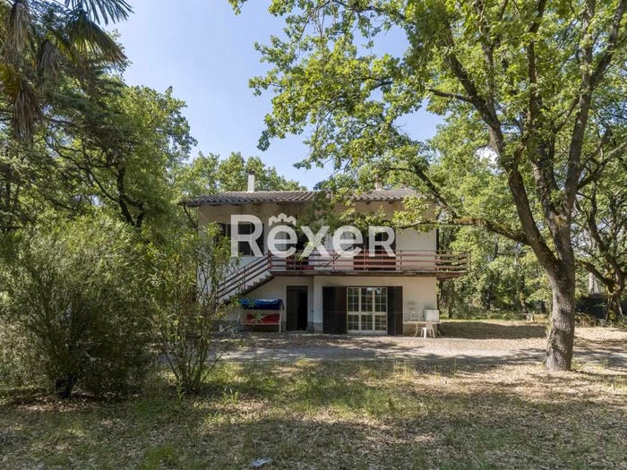 Casa con 6 locali in vendita in Località Bertoni, I Bertoni, Castiglione del Lago