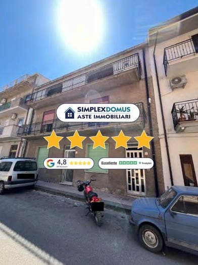 Appartamento con 6 locali in vendita in Via Dott Borghese, Merì