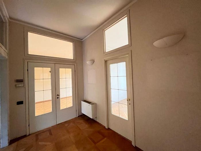 Appartamento con 5 locali in vendita in Piazza Giuseppe Mazzini, Centro Storico, Modena