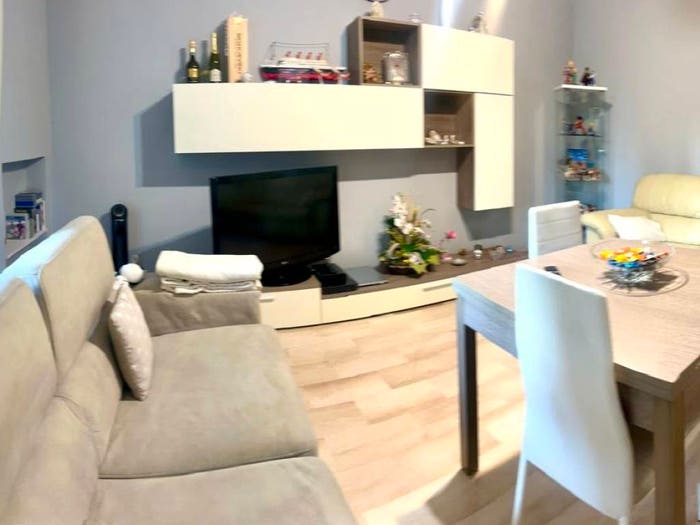 Appartamento trilocale in vendita in Viale Lombardia, Sciarè, Gallarate