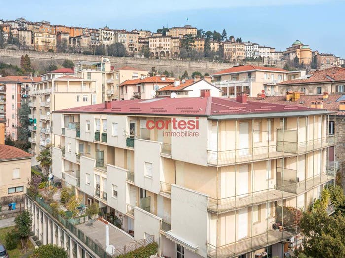 Appartamento bilocale in vendita in Via Carlo Vigliani, Centro, Bergamo