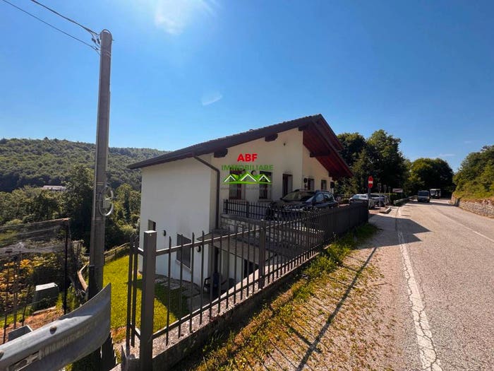 Casa con 6 locali in vendita in Via Bete, Fontanelle, Lusiana Conco