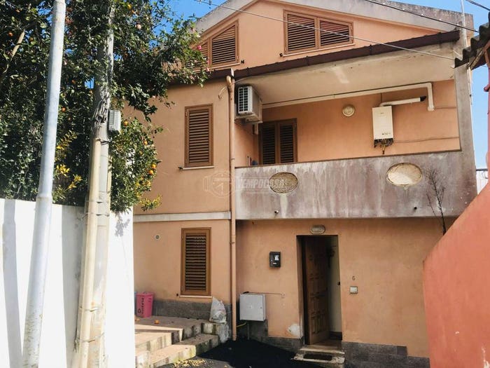 Casa trilocale in vendita in Via Torrente Reginella, Castanea Salice, Messina