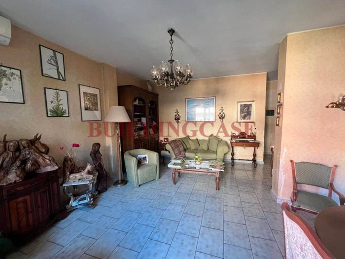 Appartamento quadrilocale in vendita in Viale Moliere, Rinnovamento, Roma