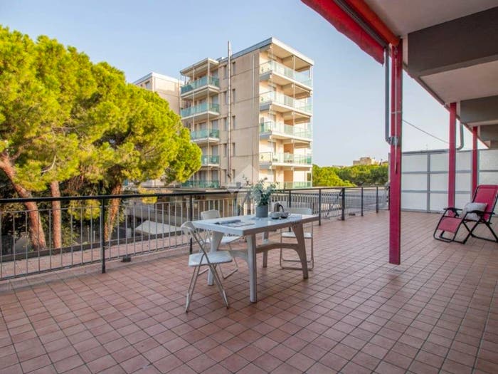 Appartamento trilocale in vendita in Viale Tritone, Pinarella, Cervia
