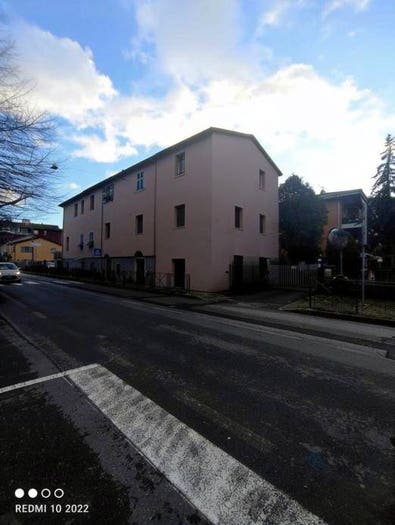 Appartamento bilocale in vendita in Via Brigate Partigiane, Piano Di Follo, Follo