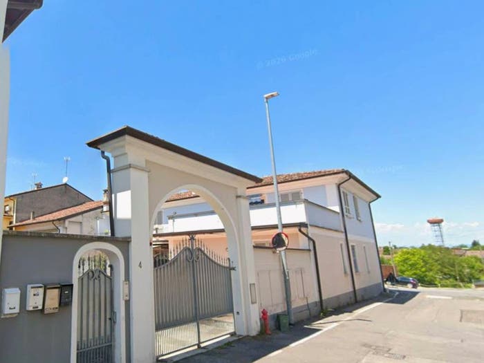 Appartamento trilocale in vendita in Via Maestà, Milzano