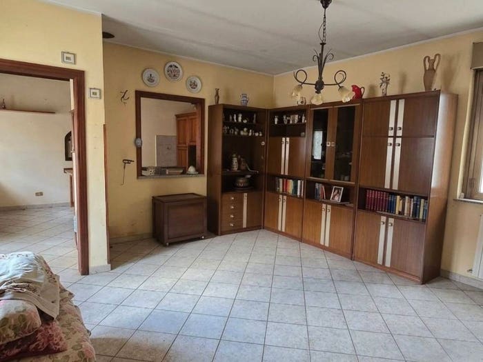 Appartamento trilocale in vendita in Via Torino, Casorate Sempione