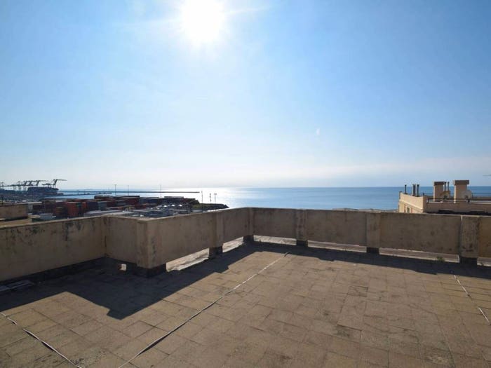 Appartamento con 5 locali in vendita in Via Voltri, Voltri, Genova