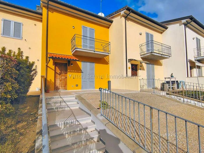 Casa quadrilocale in vendita in Via Monza, Montepulciano Stazione, Montepulciano