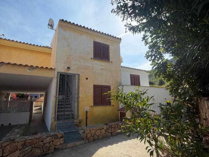 Appartamento bilocale in vendita in Via Ovidio, Budoni