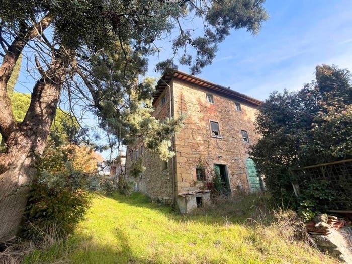 Appartamento con 6 locali in vendita in Strada Provinciale di Morra Morra Città di Castello Perugia Umbria Italia, Città di Castello