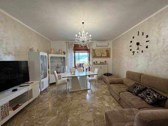 Appartamento trilocale in vendita in Via Vittorio Accattatis, Stadio Città, Cosenza