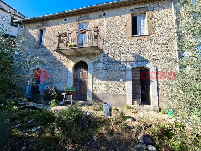 Casa con 6 locali in vendita in Via Quaglieri, Isola del Liri