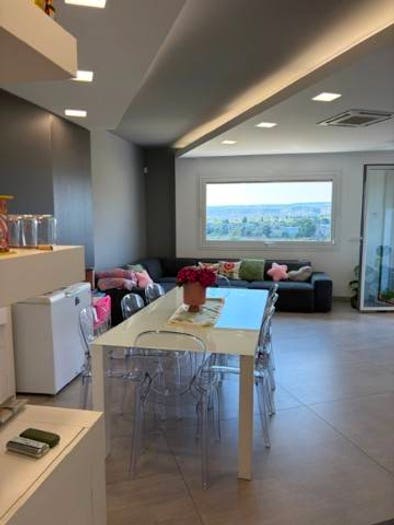 Appartamento con 5 locali in vendita in Corso Vittorio Emanuele, Floridia