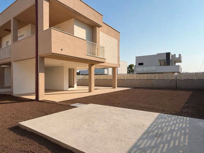 Casa trilocale in vendita in Via Sestante, Le Vignole Aeroporto, Fiumicino