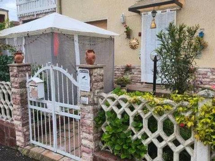 Casa quadrilocale in vendita in Via Renato Grifoglio, Favaro La Lobbia, La Spezia