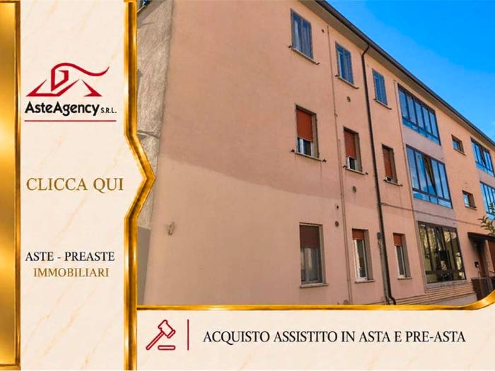 Appartamento con 5 locali in vendita in Via Monte Grappa, Centro, Gualdo Tadino