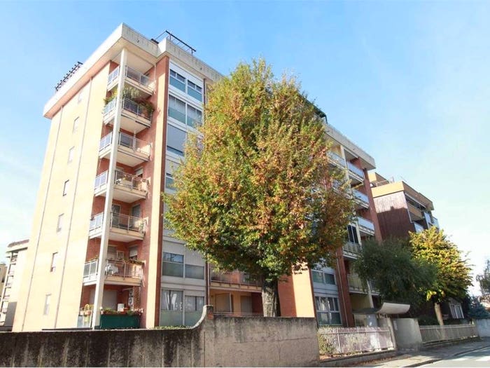 Appartamento quadrilocale in vendita in VIA SFORZESCA G, Bicocca, Novara