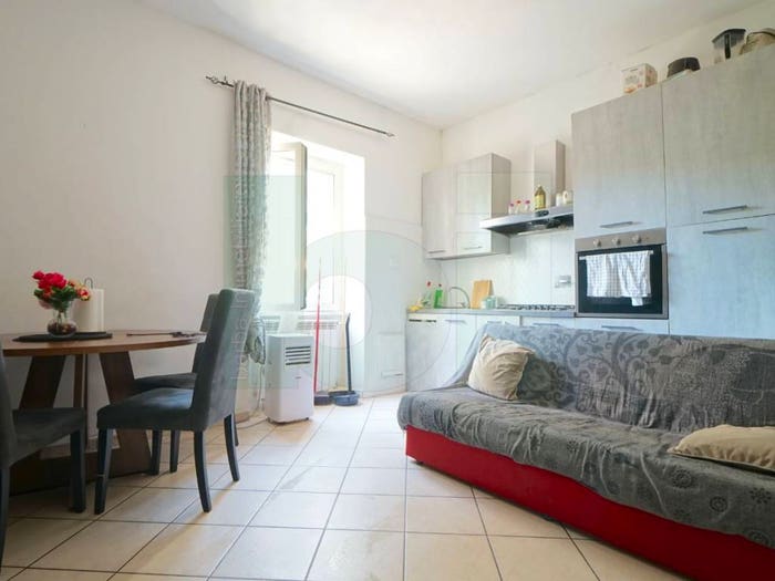Appartamento trilocale in vendita in Via Lazio, Centro, Mentana
