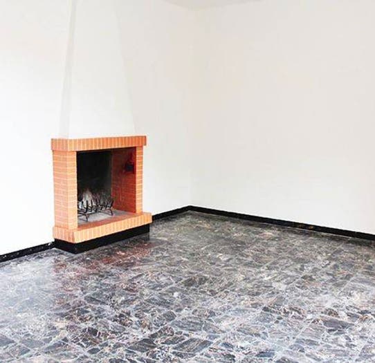 Appartamento trilocale in vendita in Piazza Del Pino, Centro, Borgo Pace