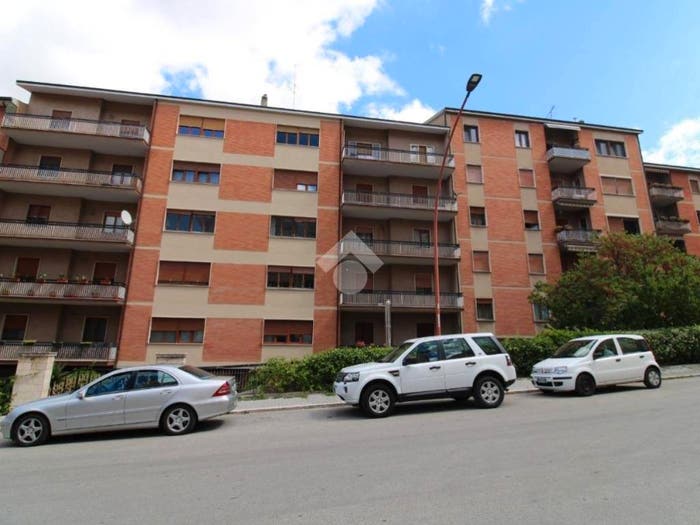 Appartamento con 5 locali in vendita in Via G Pascoli, Vazzieri, Campobasso