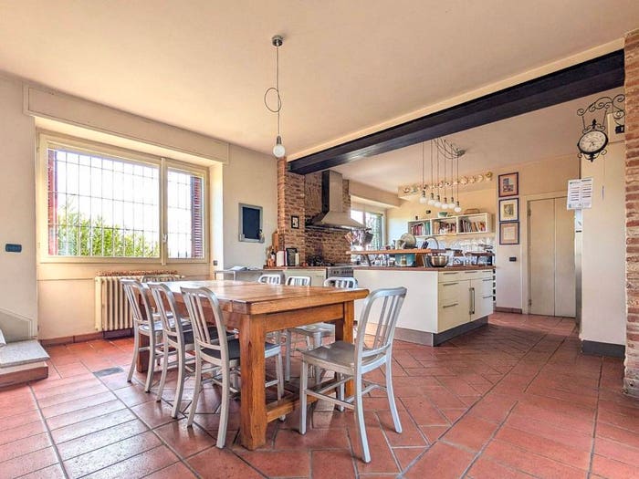 Casa con 6 locali in vendita in Via Vittorio Emanuele II, Lardirago