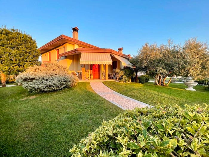 Casa con 6 locali in vendita in Ramuscello, Sesto al Reghena