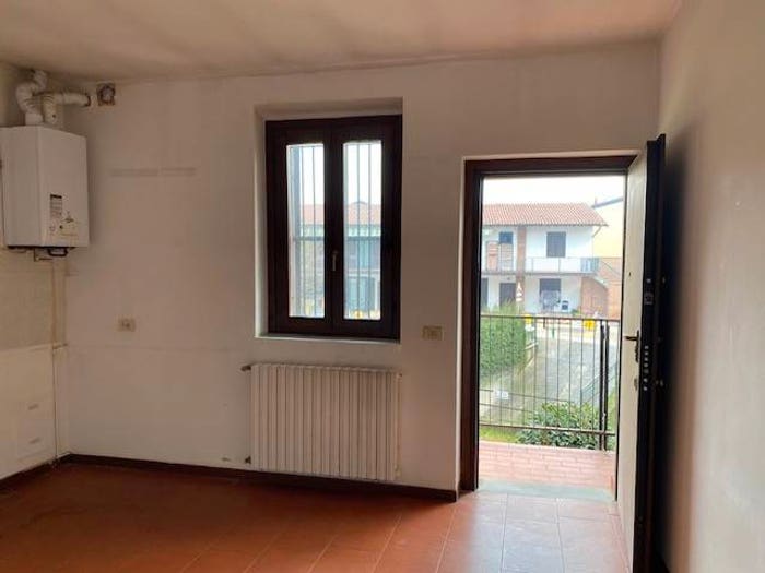 Appartamento trilocale in vendita in Via Umberto I, Centro, Casirate d'Adda