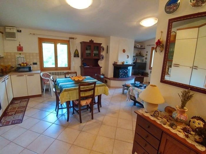 Appartamento trilocale in vendita in Via Nicolai, Guiglia