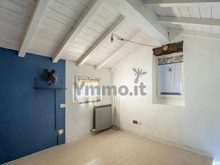 Appartamento bilocale in vendita in Via Garibaldi, Porto Ceresio