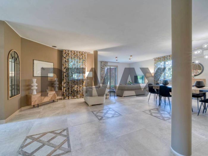 Casa con 6 locali in vendita in Centro, Tribano