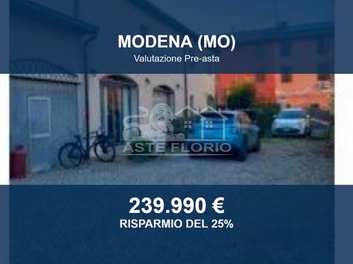 Casa con 5 locali in vendita in Via P Giardini, Villaggio Giardino Cognento Cittanova Baggiovara, Modena