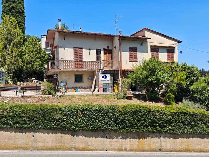Appartamento con 5 locali in vendita in via Locchi, Figline Valdarno, Figline e Incisa Valdarno