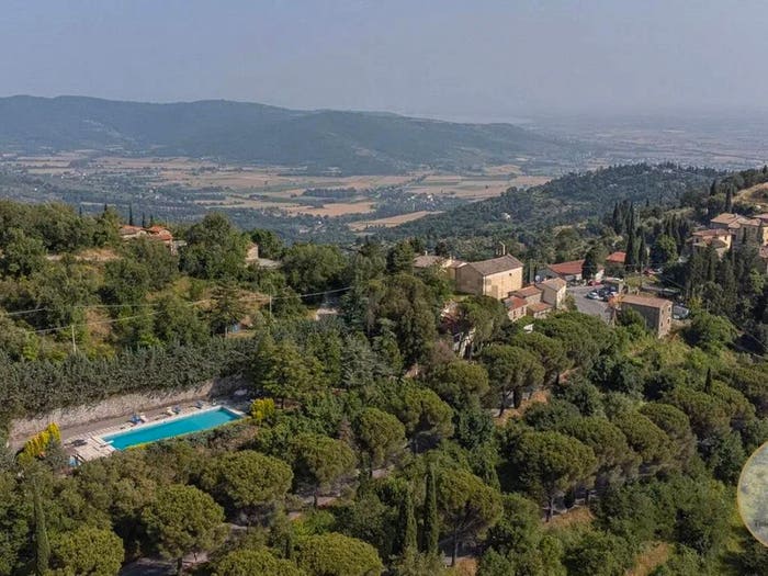 Casa trilocale in vendita in Centro, Cortona