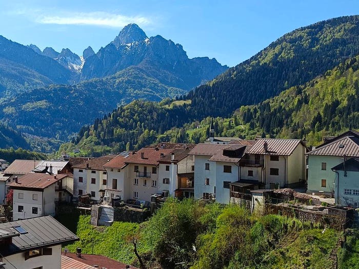 Casa con 6 locali in vendita in Via Giovanni da Udine, Centro, Paularo