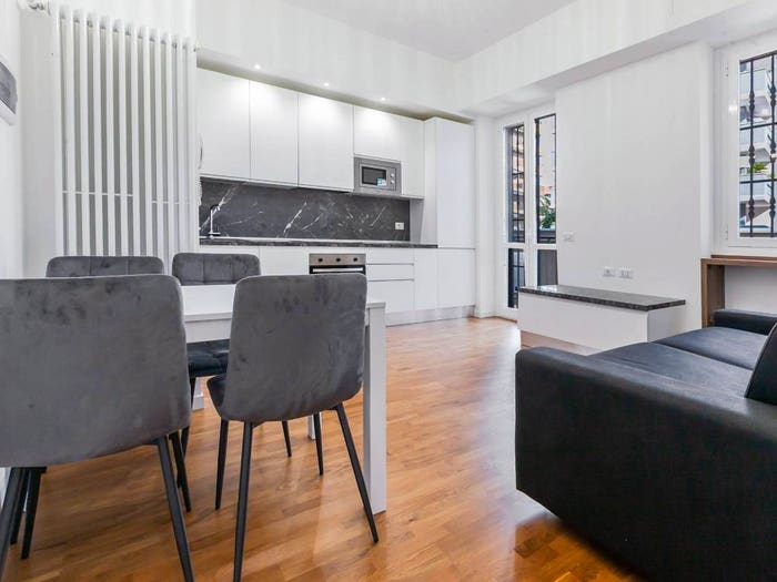 Appartamento trilocale in vendita in Via Romolo Bitti, Ca' Granda, Milano