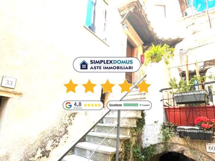 Appartamento con 5 locali in vendita in Via dei Coronari, Centro, Castelnuovo di Farfa