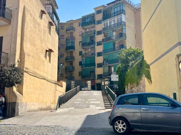 Appartamento trilocale in vendita in Via Maggio, Centro, Marano di Napoli