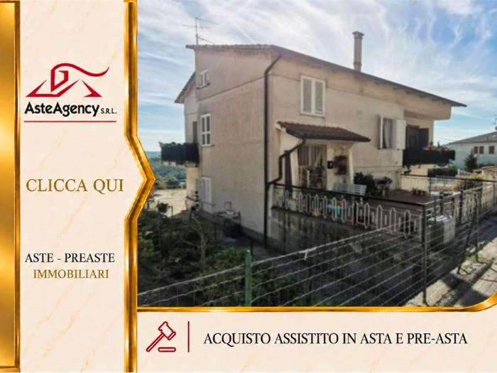 Casa con 6 locali in vendita in via Saletto, Centro, Montappone