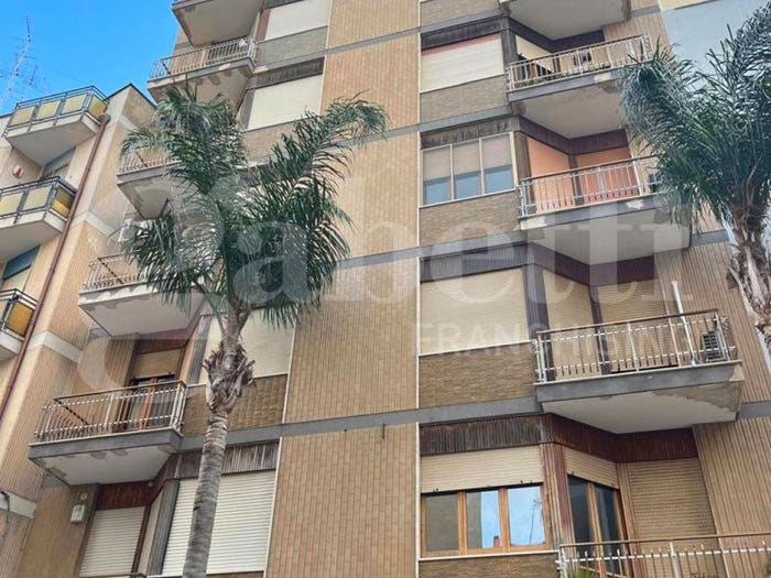 Appartamento con 5 locali in vendita in Corso Roma, Centro Storico, Brindisi