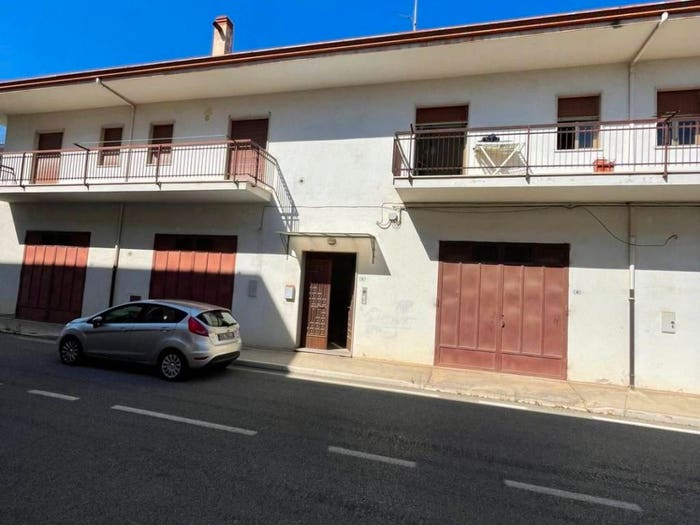 Appartamento trilocale in vendita in Via Alfonso Rendano, Cassano Allo Ionio, Cassano all'Ionio