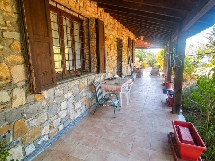 Casa con 5 locali in vendita in Località Merea, Diano Arentino