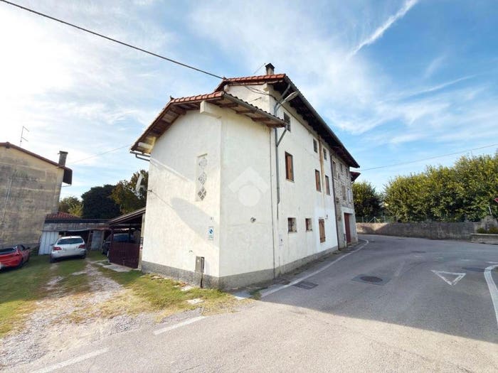 Casa quadrilocale in vendita in via salvadori, Tesis, Vivaro