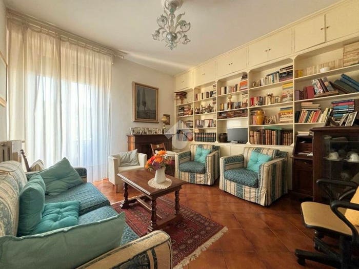 Appartamento con 5 locali in vendita in Via Ferdinando Martini, Coverciano, Firenze