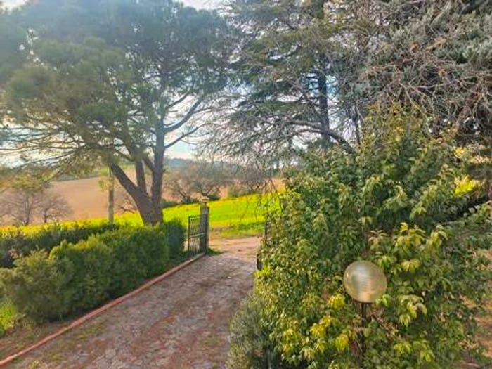 Casa con 6 locali in vendita in Frazione Montesicuro, Montesicuro, Ancona