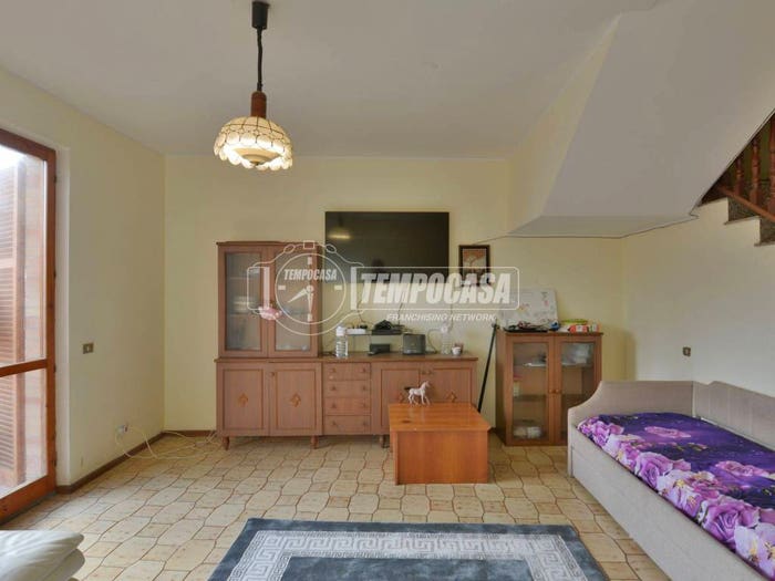 Appartamento con 5 locali in vendita in Via Giosuè Carducci, Centro, Montecassiano