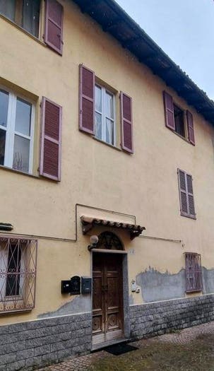 Appartamento trilocale in vendita in Via Dante Alighieri, Canelli