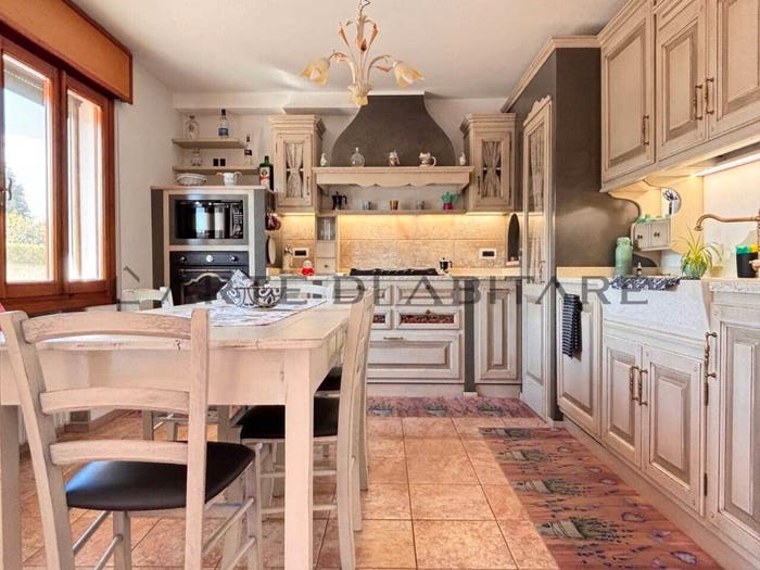 Casa con 6 locali in vendita in Via Secchi, Tremignon, Piazzola sul Brenta