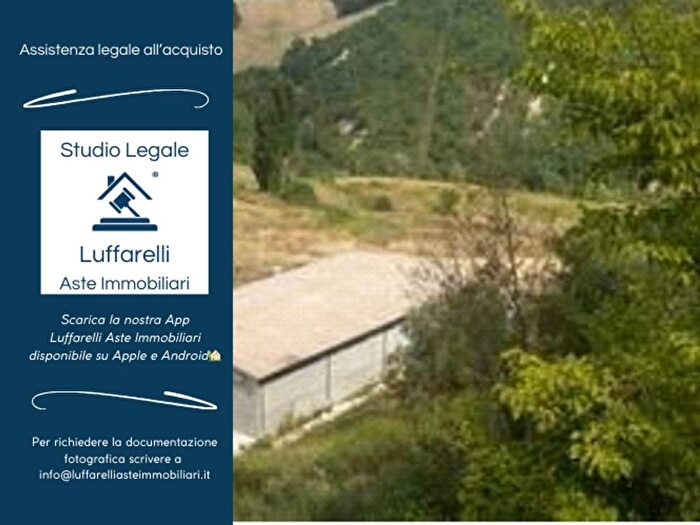 Casa con 6 locali in vendita in Via Nazionale di Bocca Trabaria, Centro, Urbino